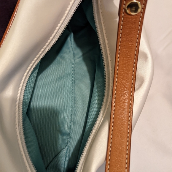 Lot of two Coach wallet/purses. - Picture 6 of 11